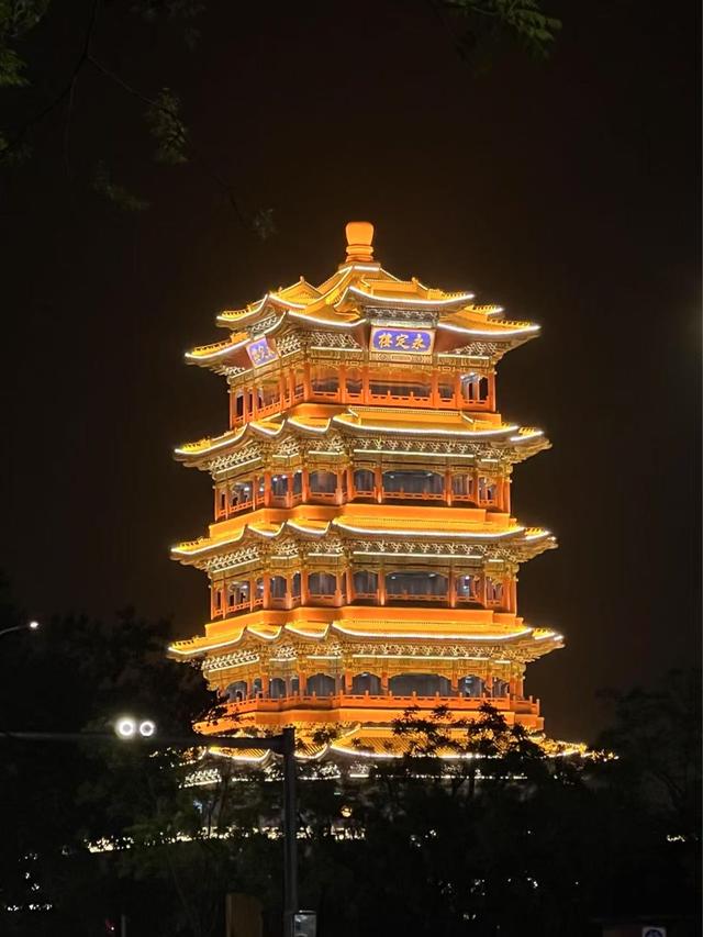 温红征 摄